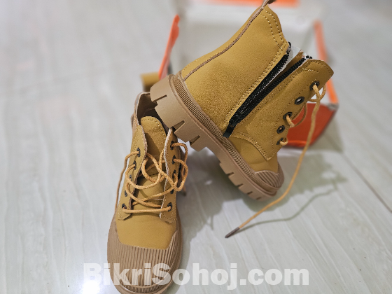 Kids boot